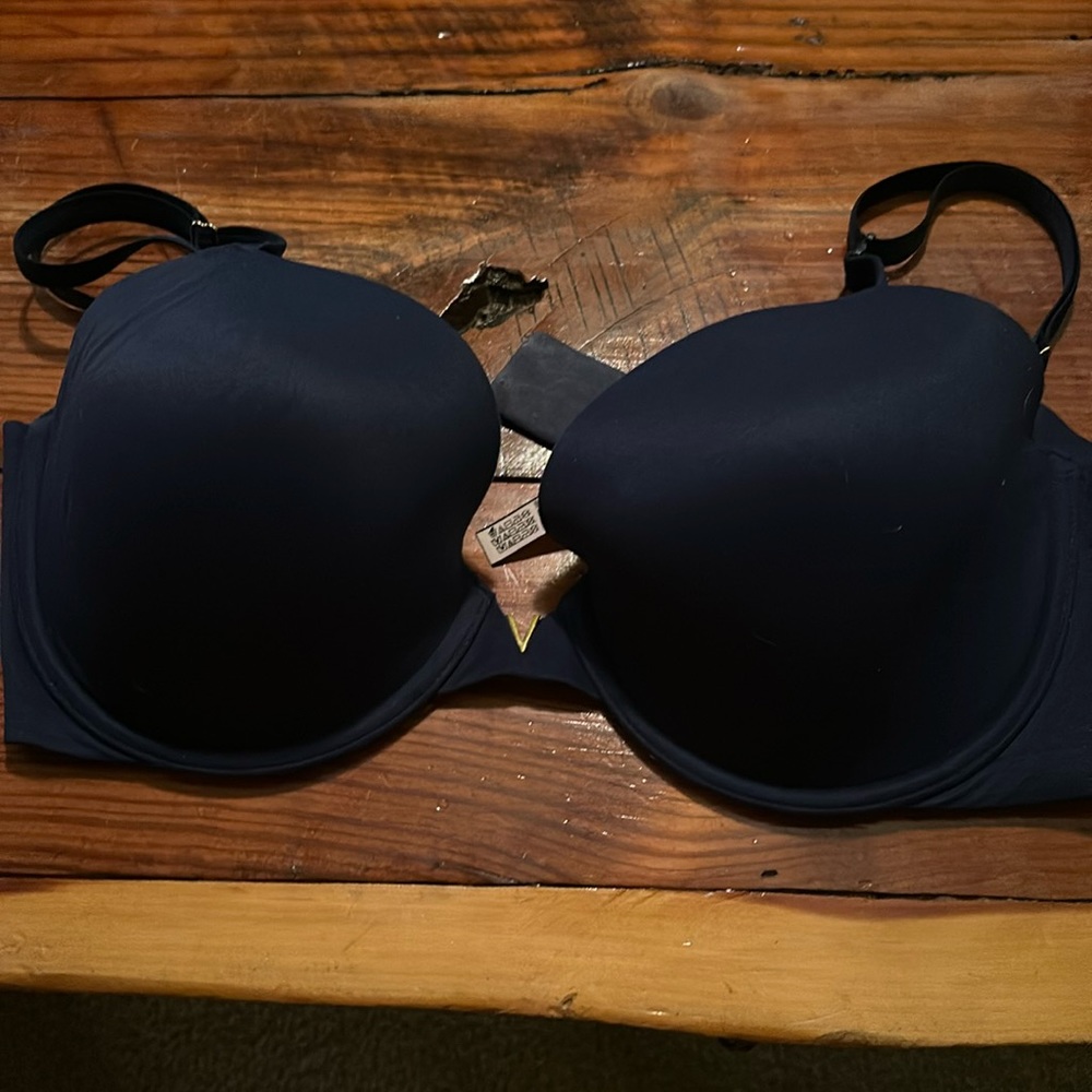 Love cloud by Victoria secret lined Demi